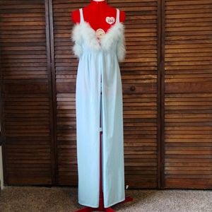 Vintage Peignoir